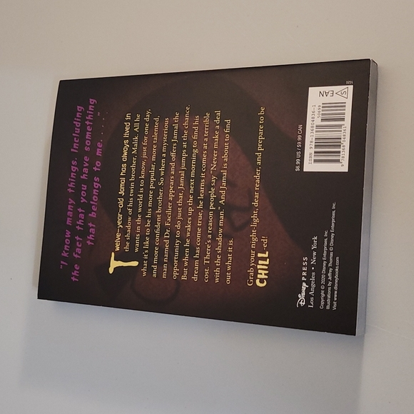 Chapter Book - Disney CHILLS - Picture 3 of 3